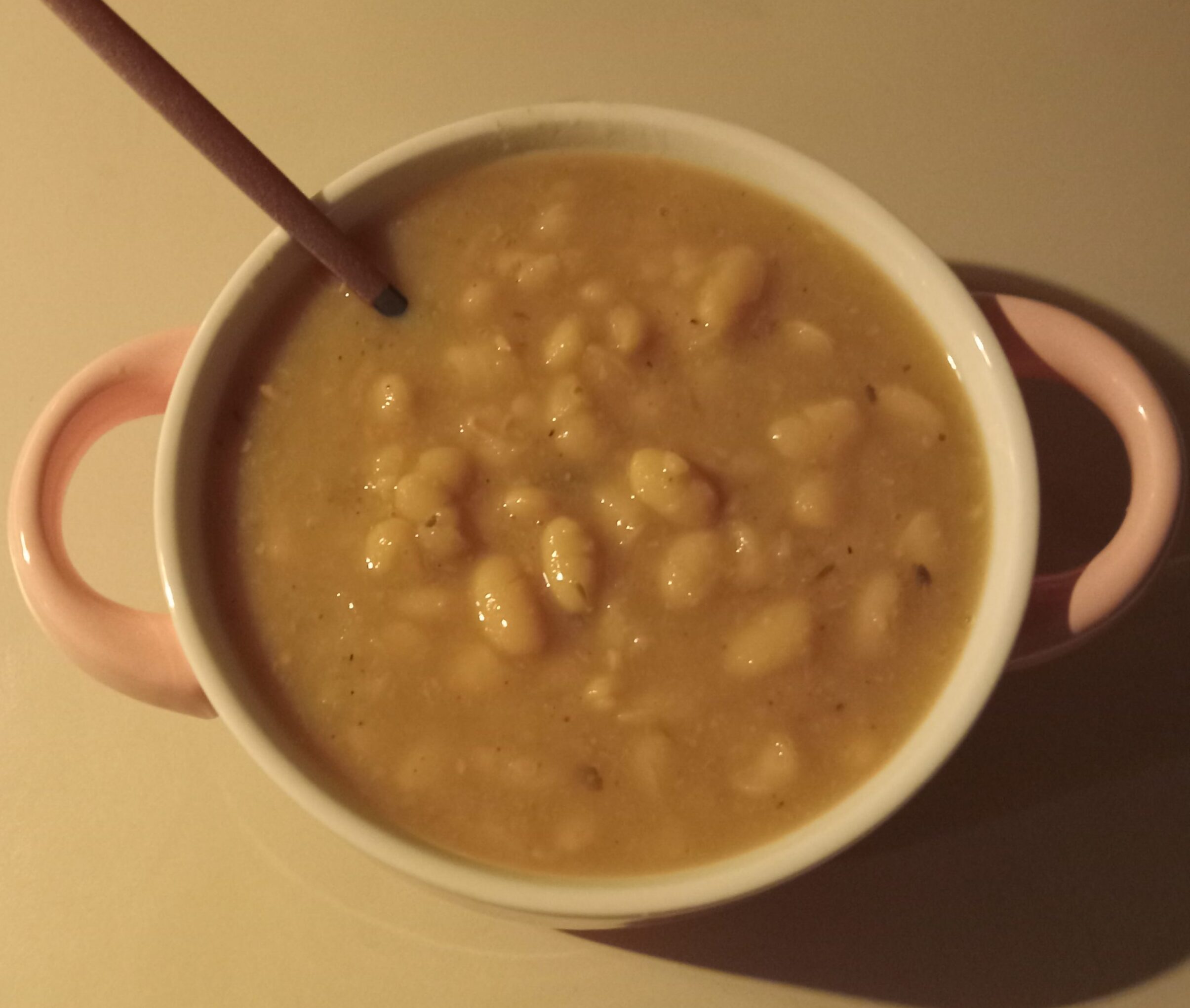Slow Cooker Southern White Beans